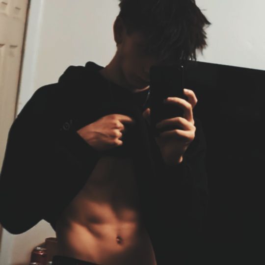 Eskety57's  profile picture