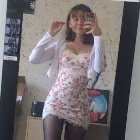 p1xelchick's profile picture