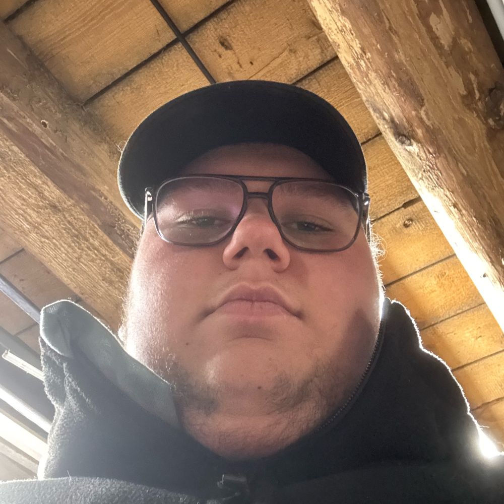 zeyrox3950's  profile picture
