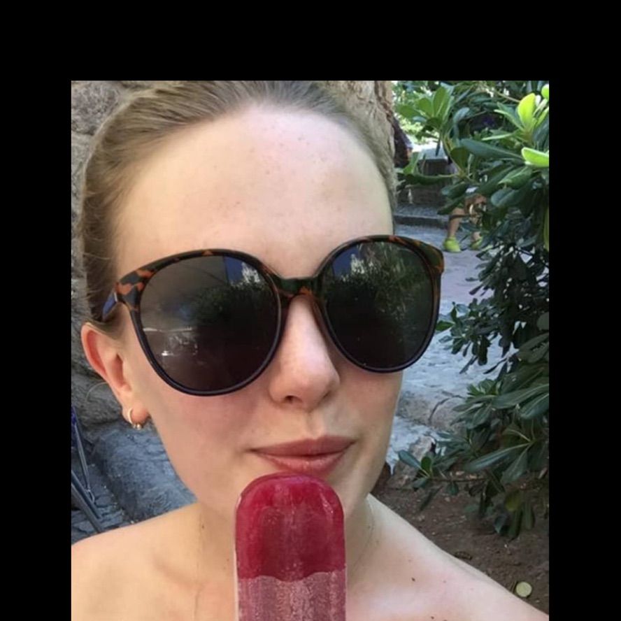 Alicealice1206's  profile picture