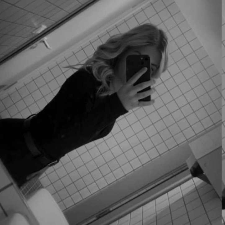 ssmallgirllilly4's profile photo