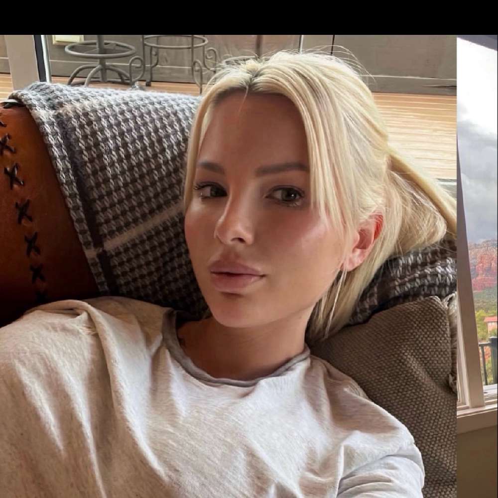 Honey282811's profile photo