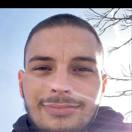 JamesW18.'s  profile picture