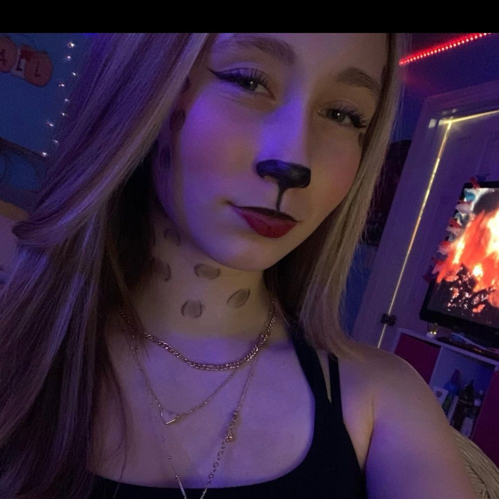 Staceyneedspizza's  profile picture