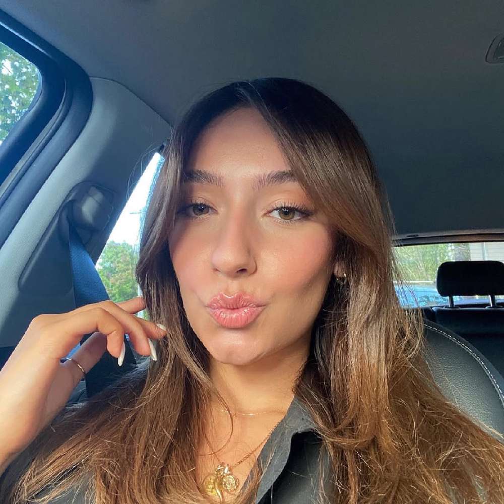 theycallmerose00's  profile picture
