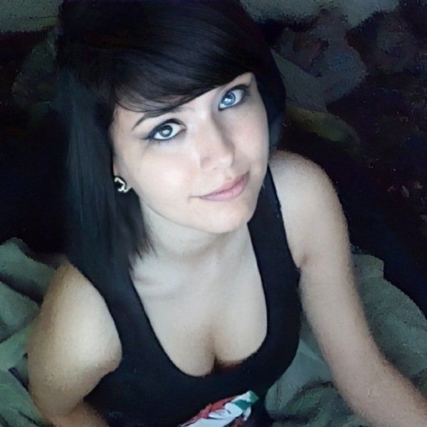 2lovekaylee2's  profile picture