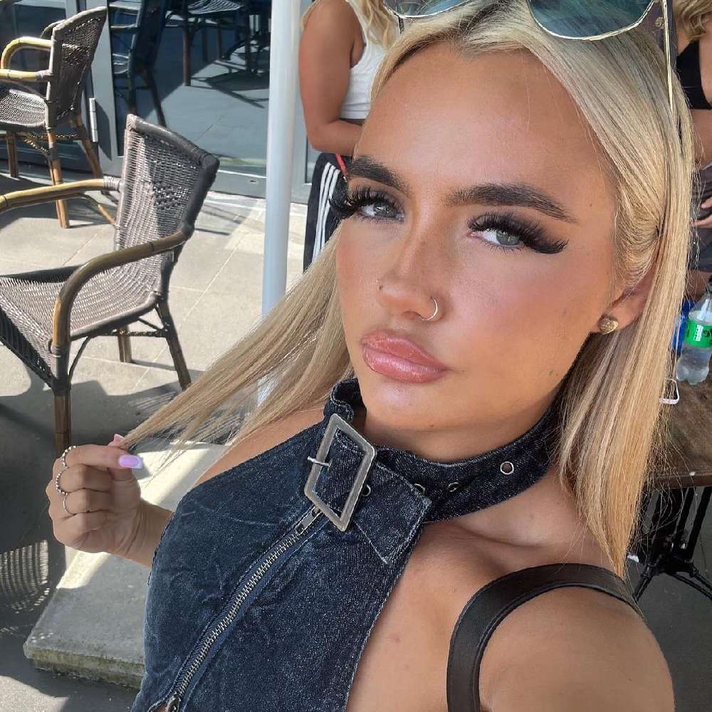 leahbutlerxox's  profile picture