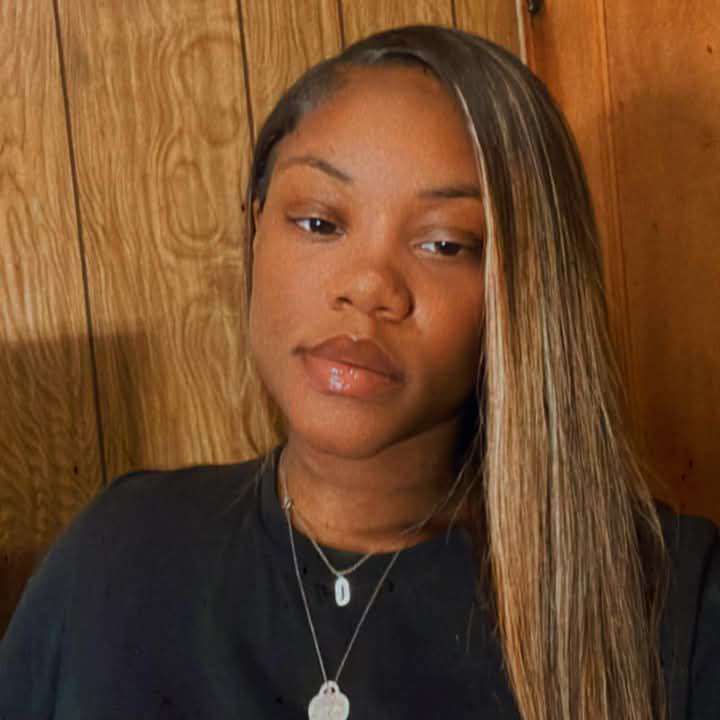 flovillababe's  profile picture