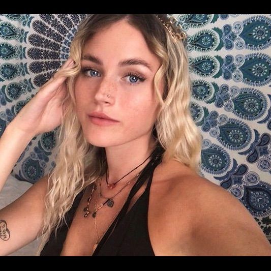 M3lissa_r's  profile picture
