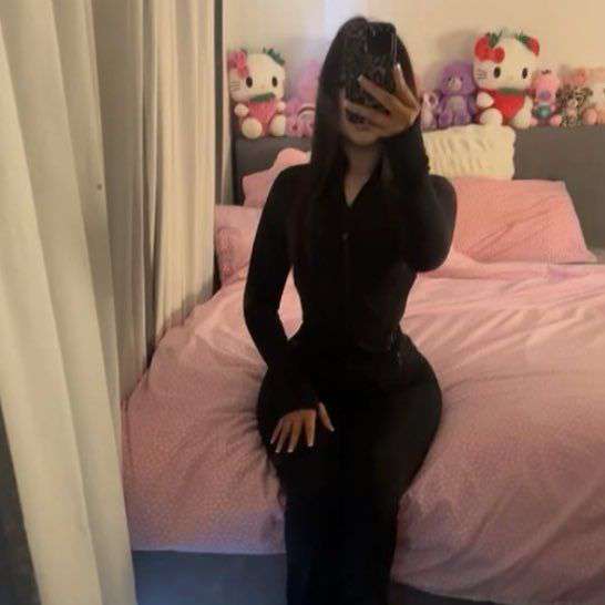 pinkpikachuwu's  profile picture