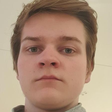 vMiniTriXx's  profile picture
