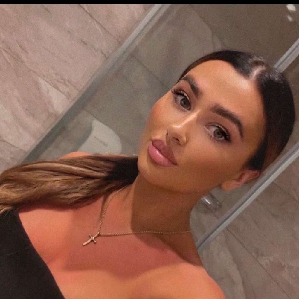 chloe_hendersonx's  profile picture