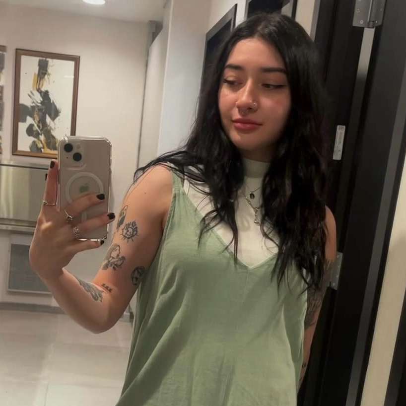 AlexaRivero04's  profile picture
