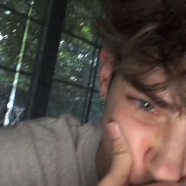 Whatisthishuhhh's  profile picture