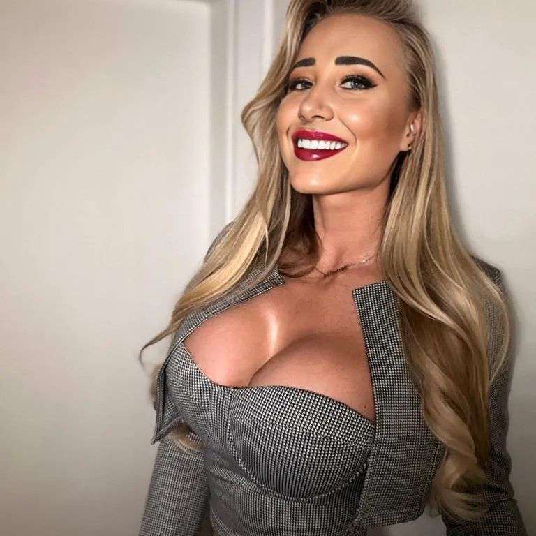 PoshGirlGoneBadx's  profile picture