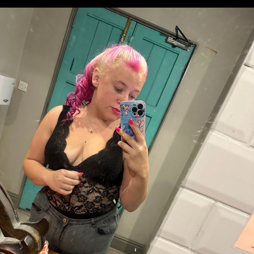 Tillyy1998's  profile picture