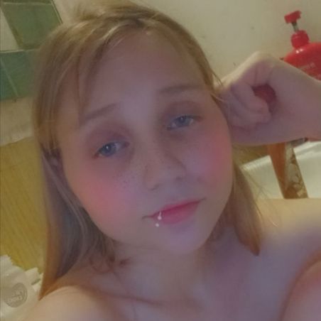 Alishaiscrazy's  profile picture