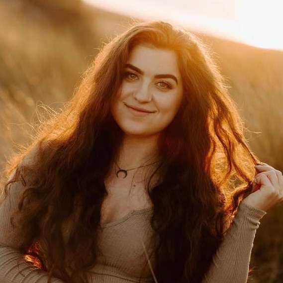 brookalwayssleepy's  profile picture