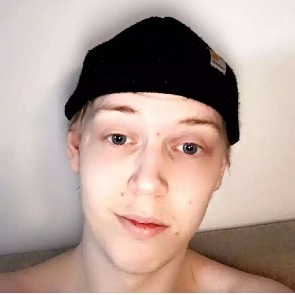 tominho9666's  profile picture