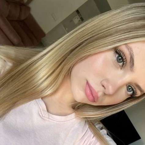 amydeane12's profile photo