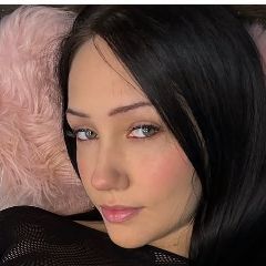 ladyoftits's  profile picture