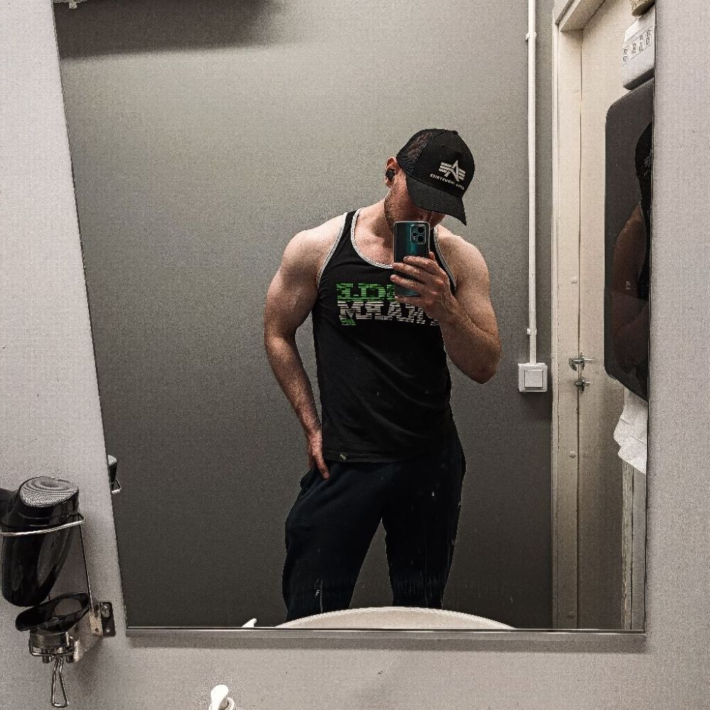 Yamarin247's  profile picture