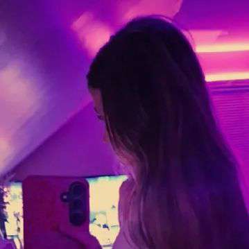 mirandacarsonx's  profile picture