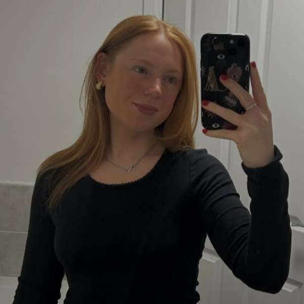 annareng's profile photo