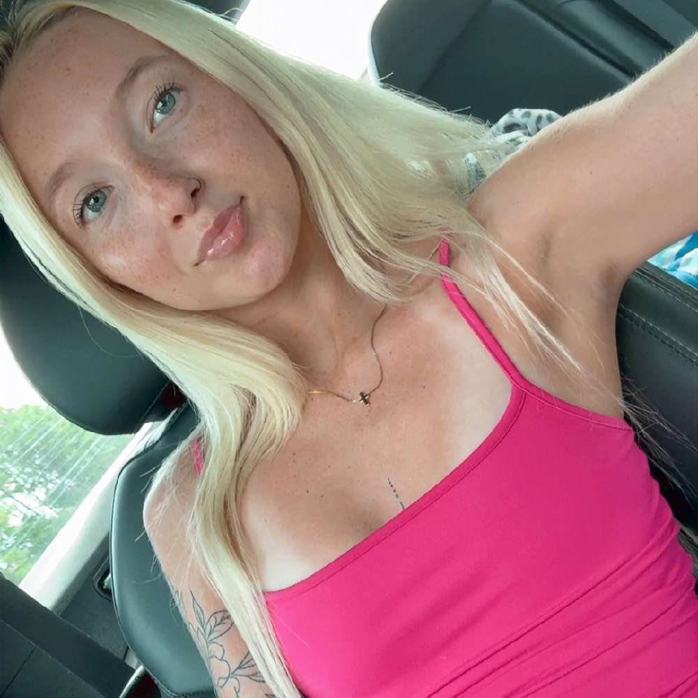 Pretty_Tayyy03's profile photo
