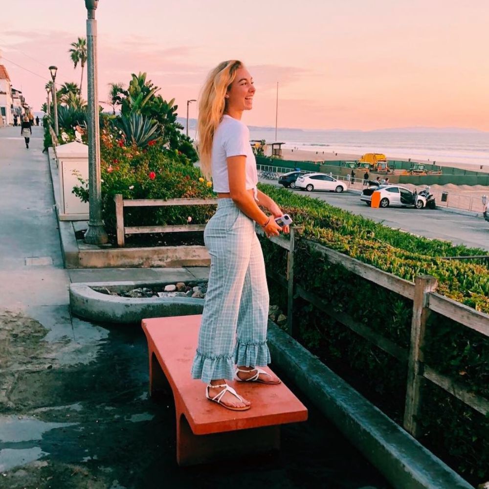 C.larah's  profile picture