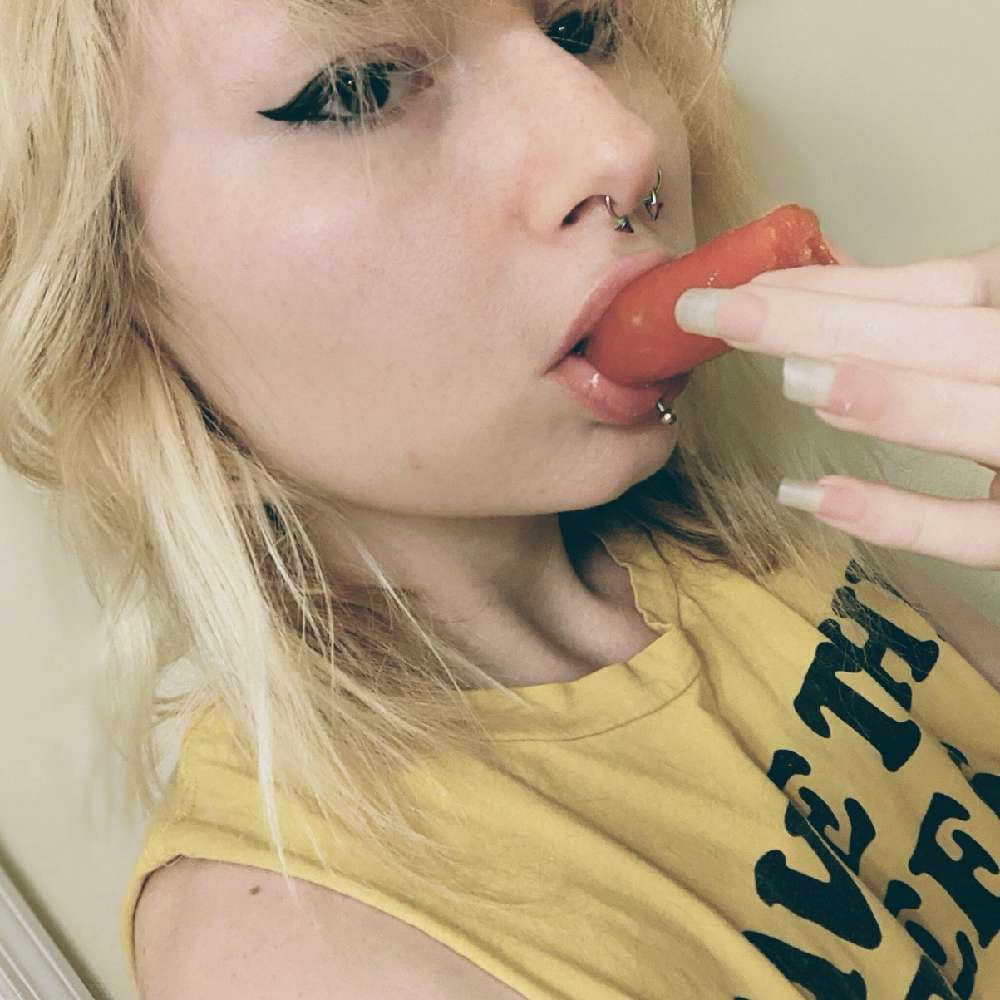 peachbug.'s  profile picture