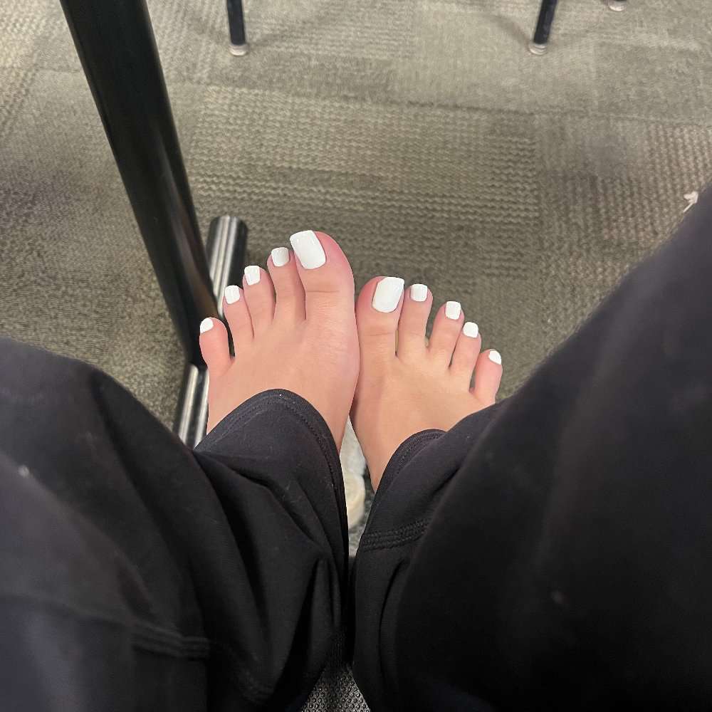 Uplatetonightareyou's profile photo