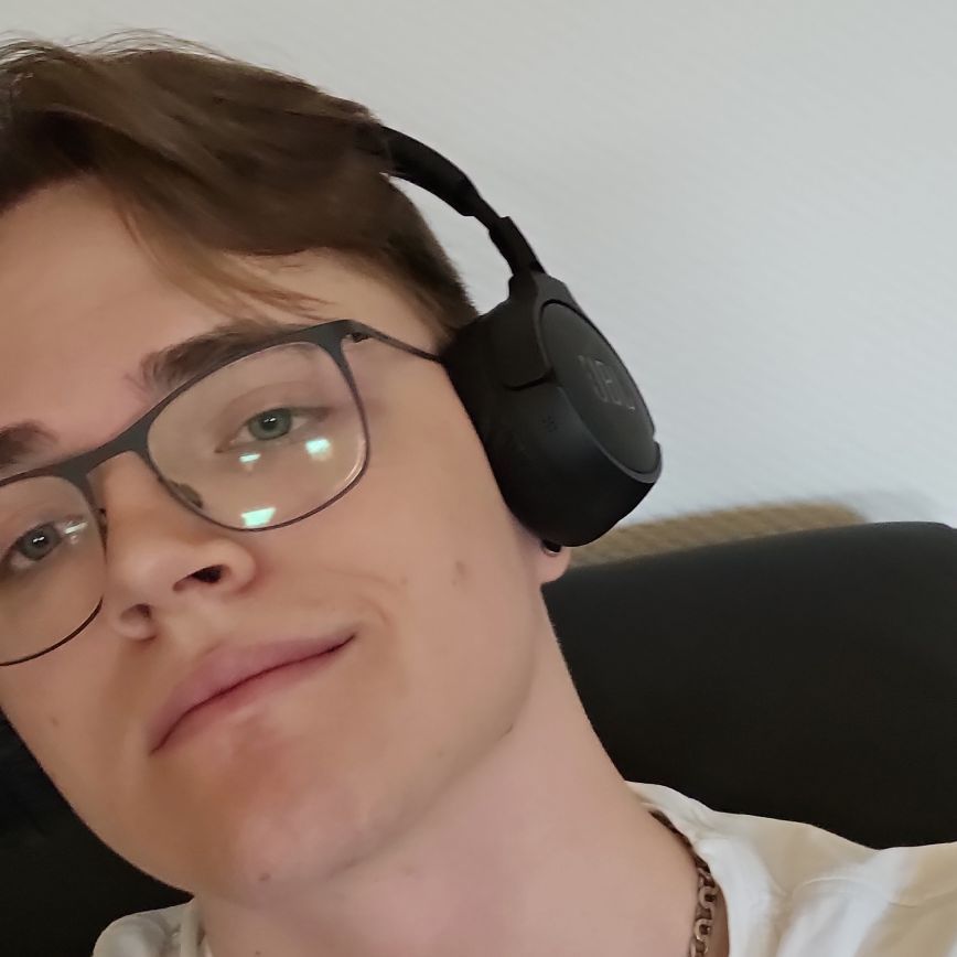 Beni1703's  profile picture