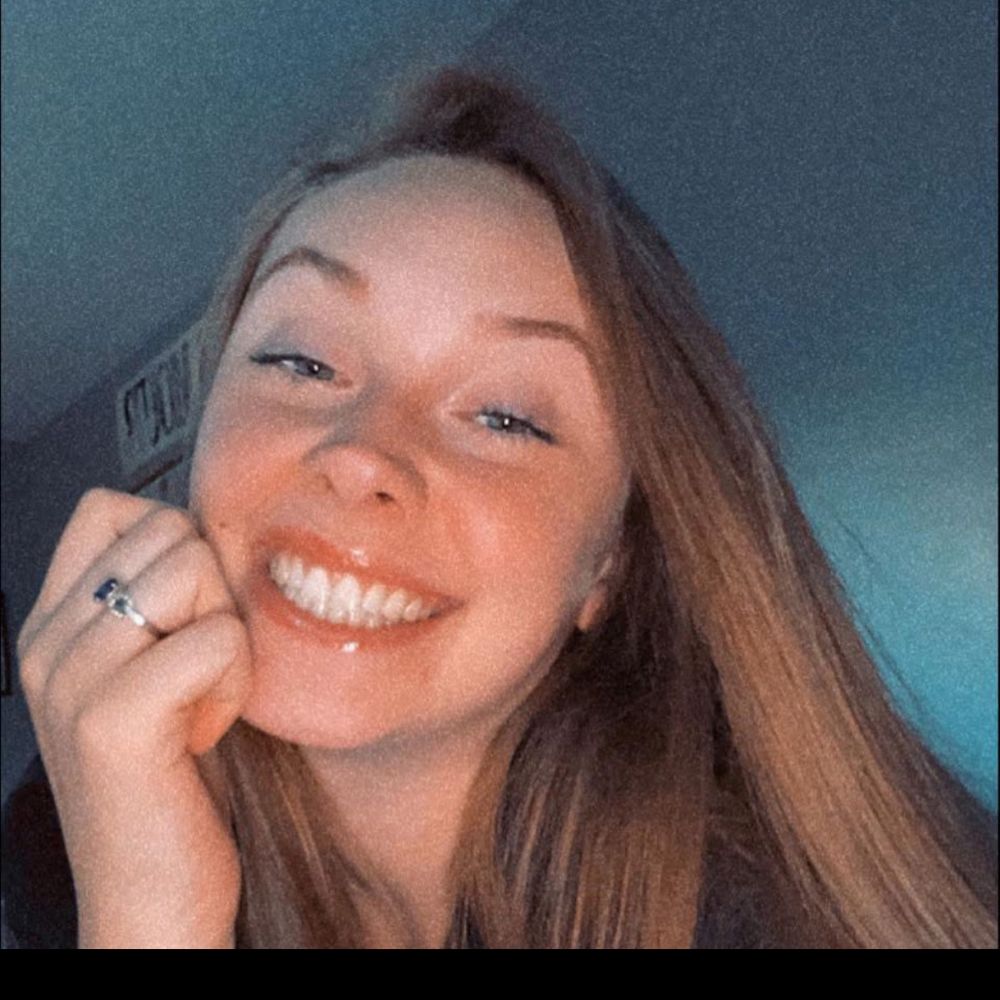 loudlypale's  profile picture