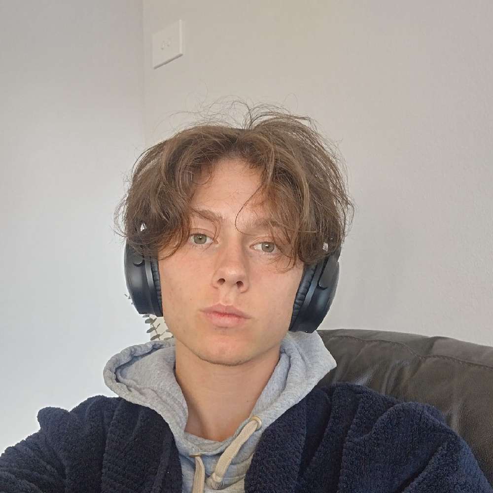 rf072026's  profile picture