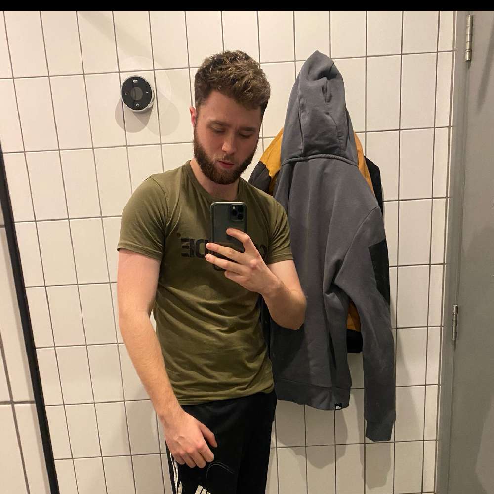 Ellodj's  profile picture