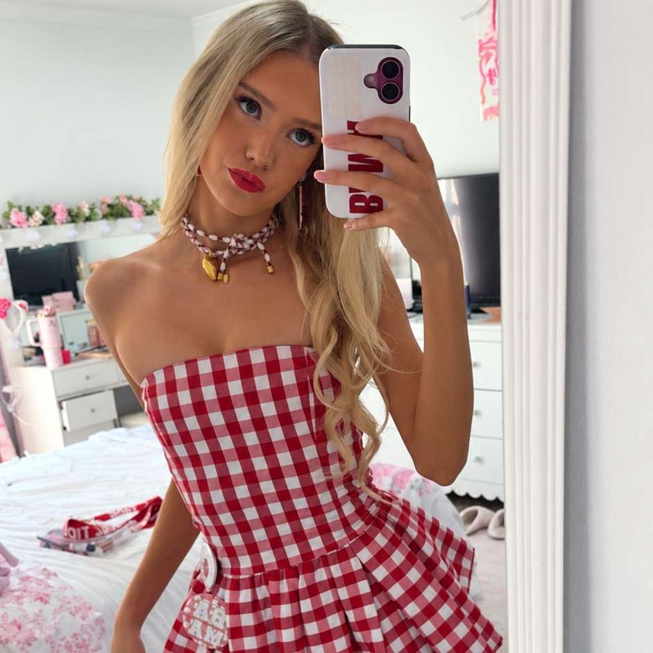 RollTide_Barbie's profile picture