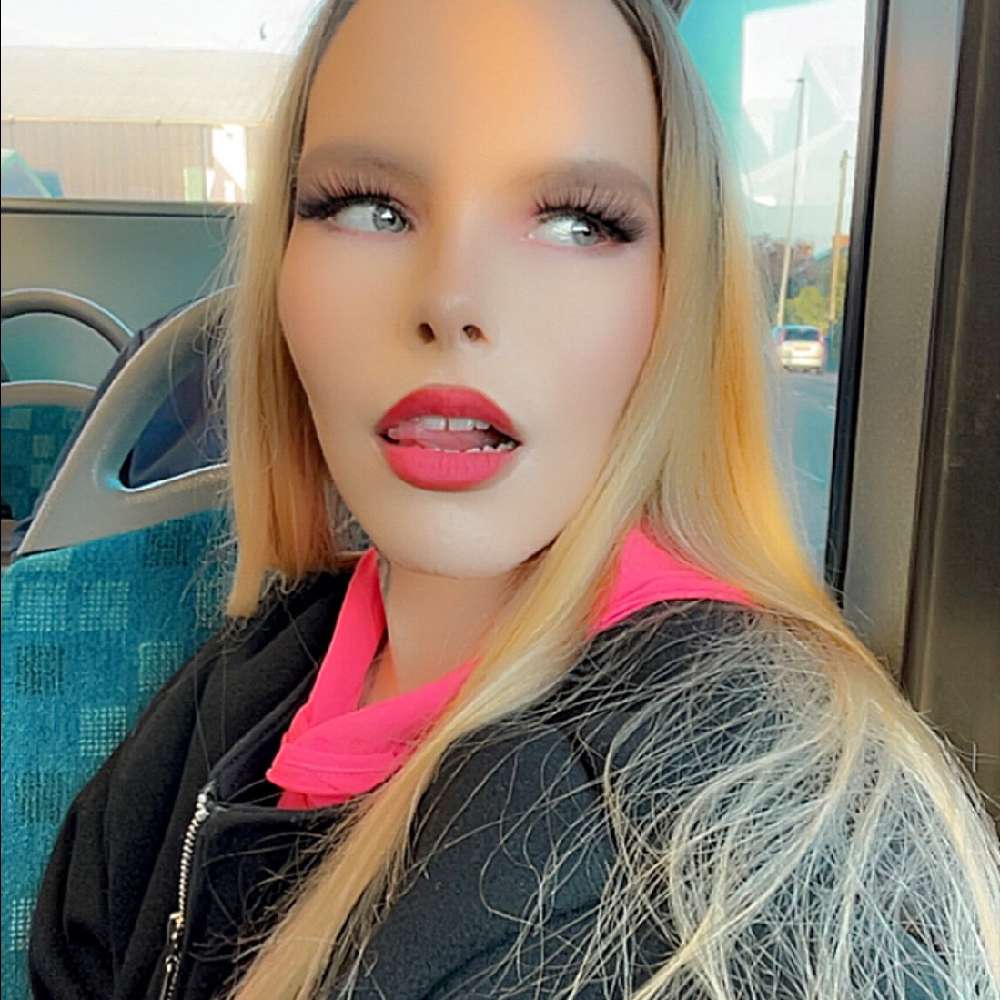 Lilbarbie99x's  profile picture