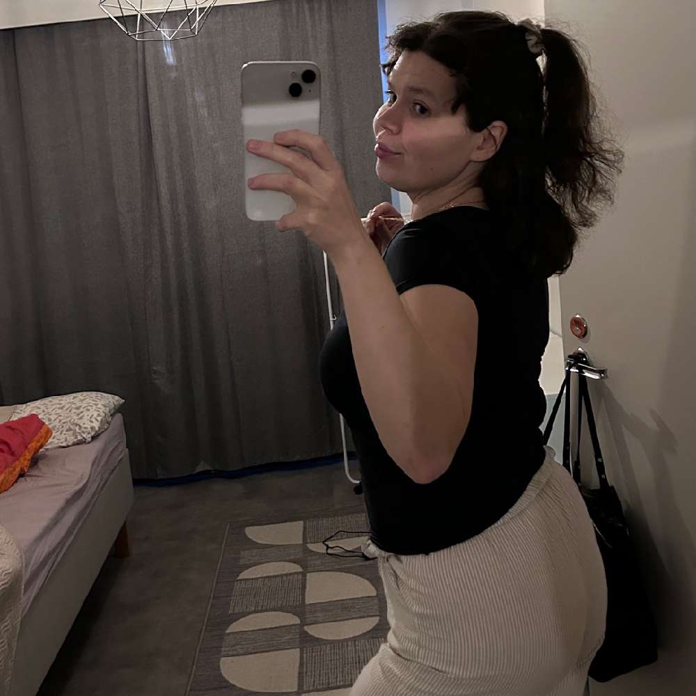 b.ellamariellaa's  profile picture