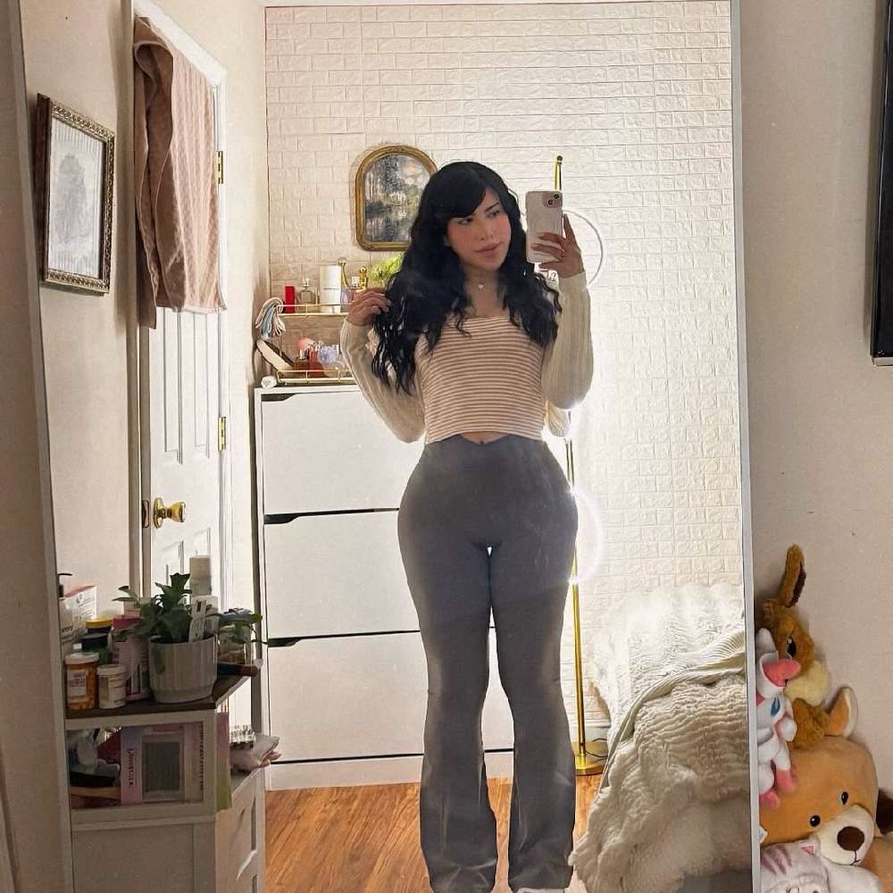 juliaissaboss1's profile picture