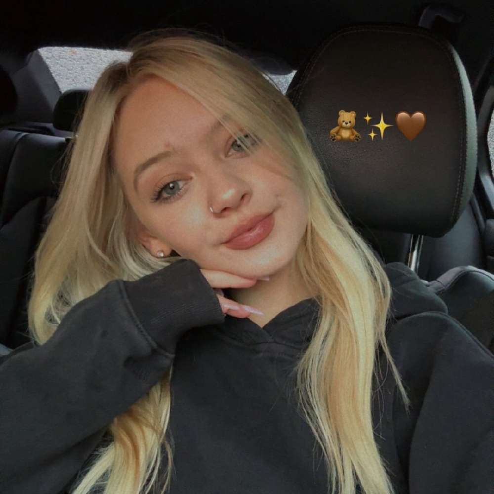 bubblegum_brat22's profile picture