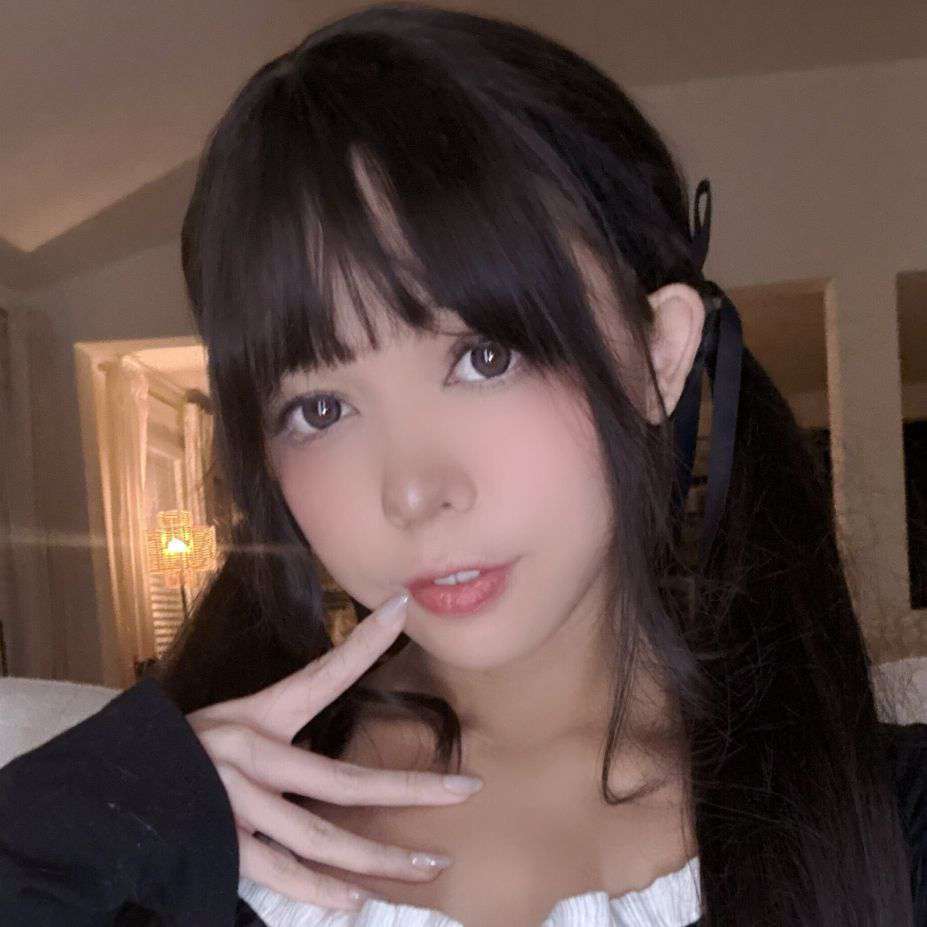 SilkRose11's  profile picture