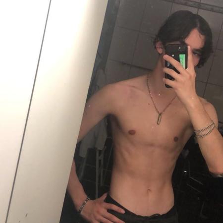 larshatmeater's  profile picture