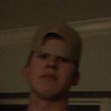 Notsubmale's  profile picture