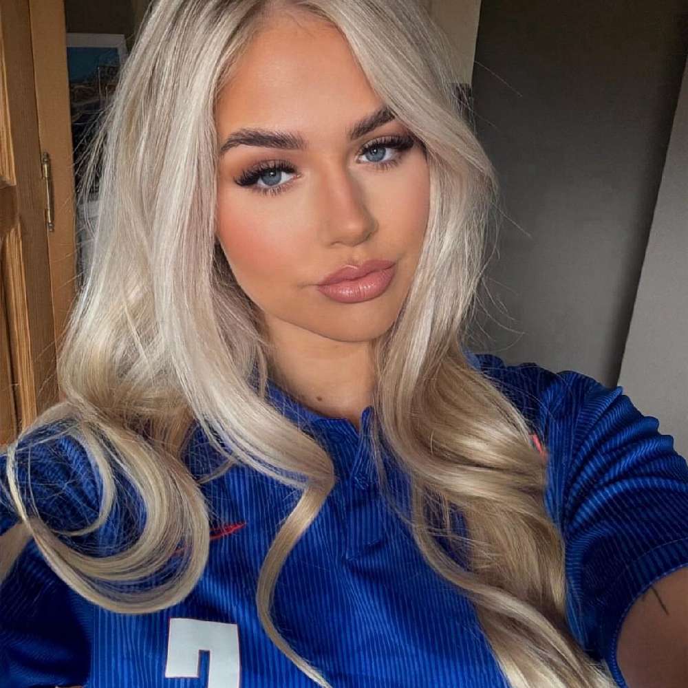 leahcort's  profile picture