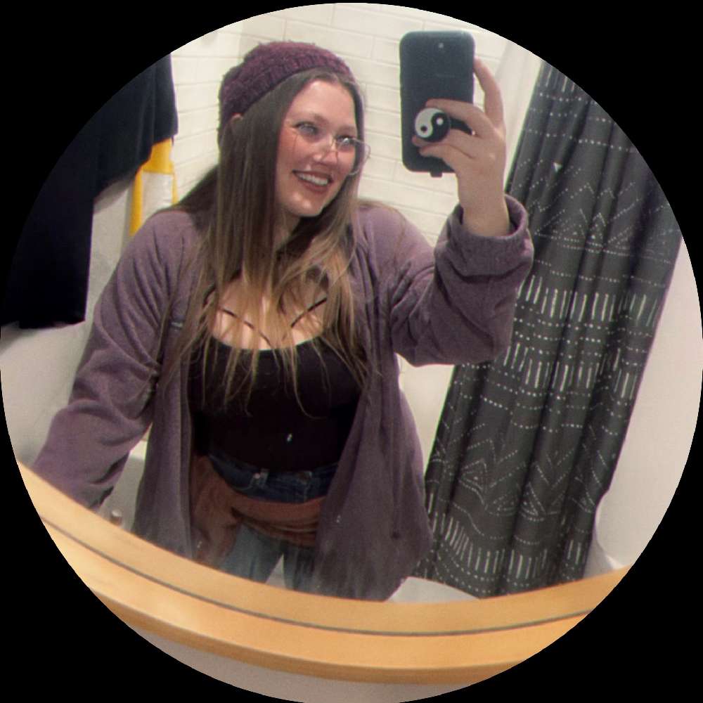 ashtrayy1998's profile photo
