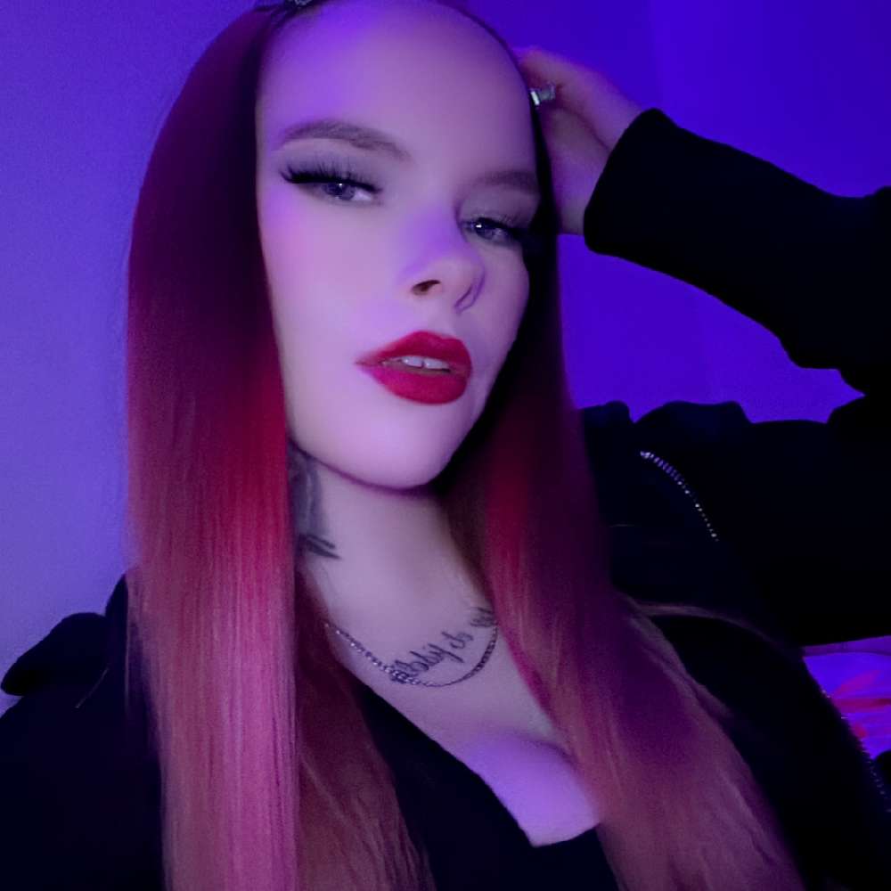 Urfavegirl99's  profile picture