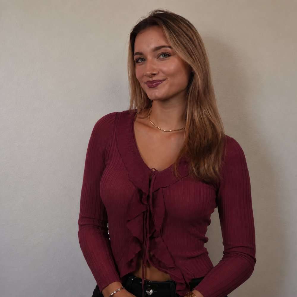 ellena1x's profile picture