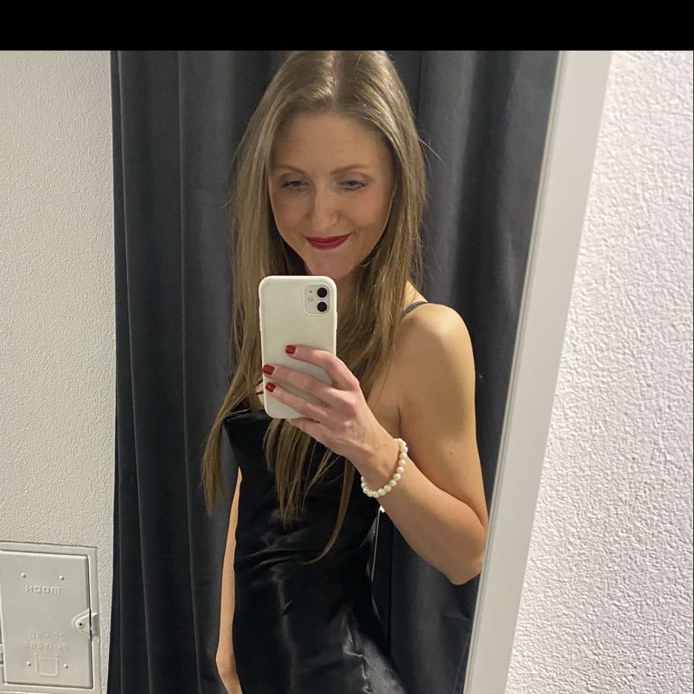 lara_travel's  profile picture