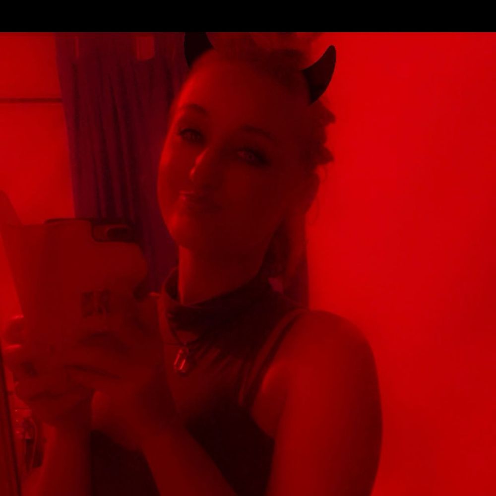 imjustprettier28's  profile picture